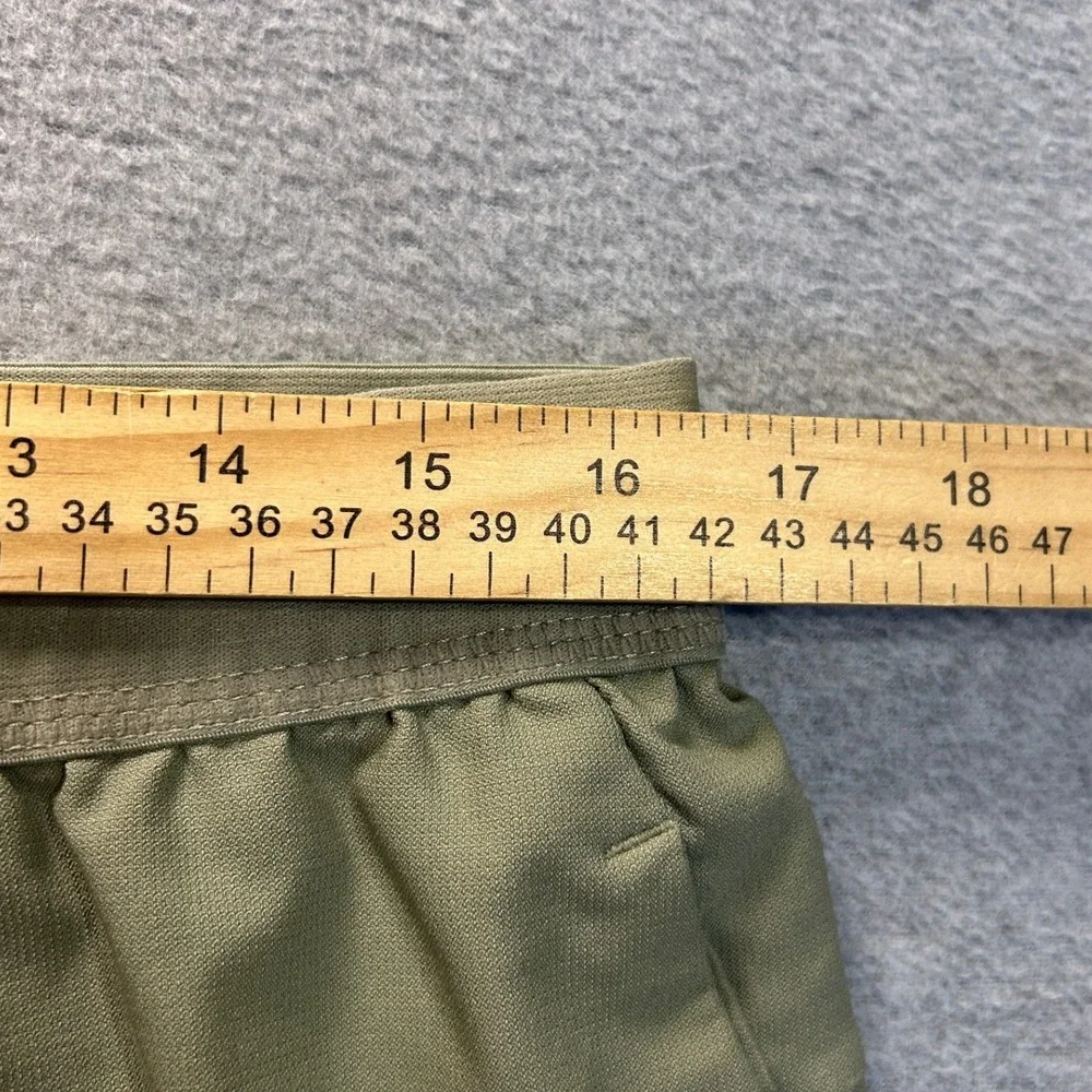 Nike Training Shorts Mens Large Olive Green Dri-FIT Standard Fit Athletic